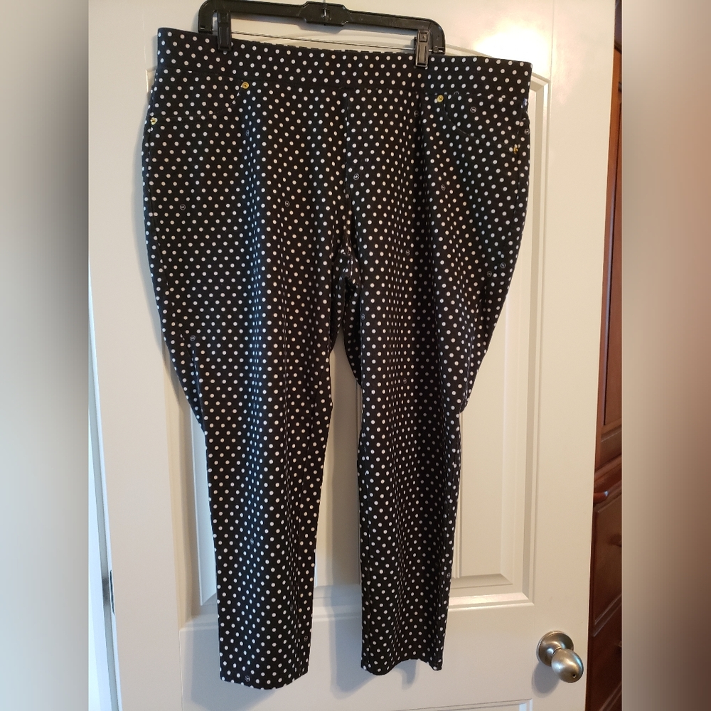Michael Kors ladies ankle pants